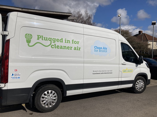 UK City Fleets Show Uneven Progress on EV Adoption, Geotab FOI Data Reveals