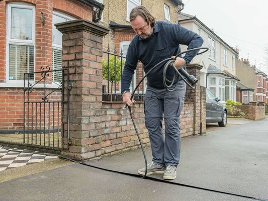 Northern Ireland oks cross pavement charging