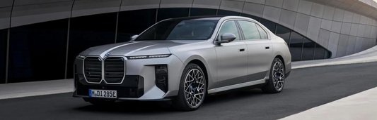 BMW 7 Series update brings 450 mile range and major interior overhaul