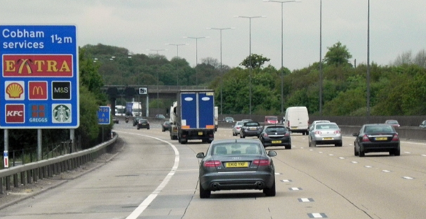 Government targets grid connection costs to unlock motorway EV charging