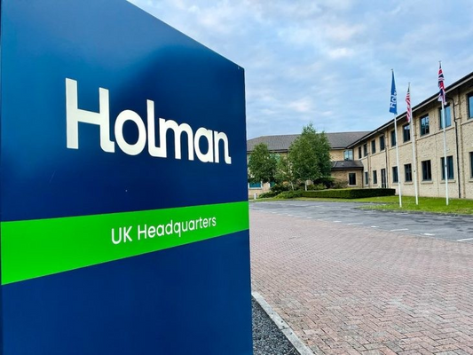 Maximise Fleet Uptime and Control Costs with Holman's SMR Solutions